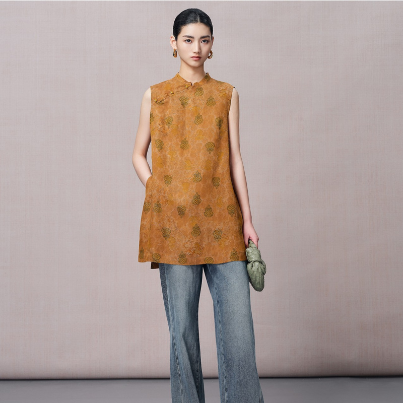 2026 Summer Intangible Cultural Heritage Xiangyun Silk Shirt with Diagonal Collar, New Chinese Style Jacquard Blouse, Women's Summer National Style Sleeveless Vest Top 2026 Summer Intangible Cultural Heritage Xiangyun Silk Shirt with Diagonal Collar, New Chinese Style Jacquard Blouse, Women's Summer National Style Sleeveless Vest Top