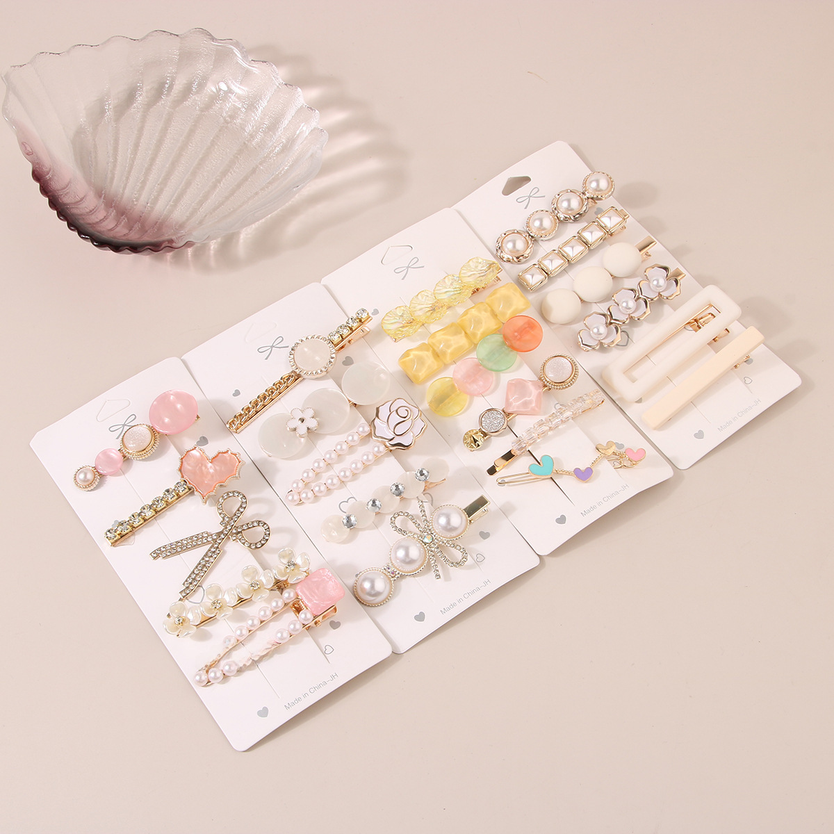 Guanyang nuevo lindo juego de horquillas de perlas con diamantes de imitación con clip lateral para niñas, horquilla de una palabra, accesorios para el cabello al por mayor_voghion.com