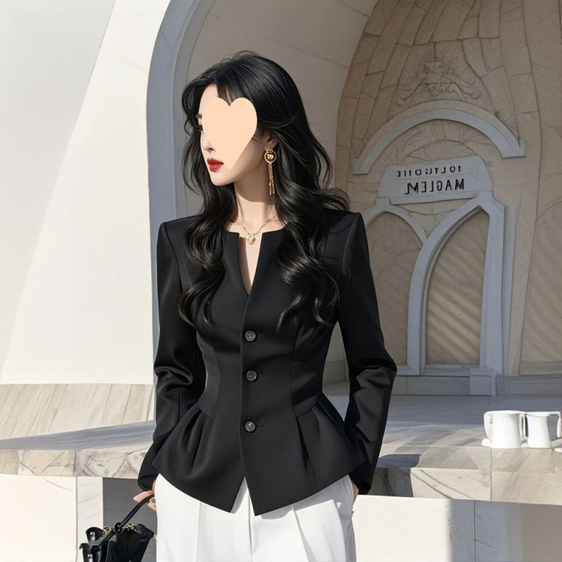 衬衣女2025春季新款高端轻奢别致绝美法式气质大码衬衫短款外套|undefined
