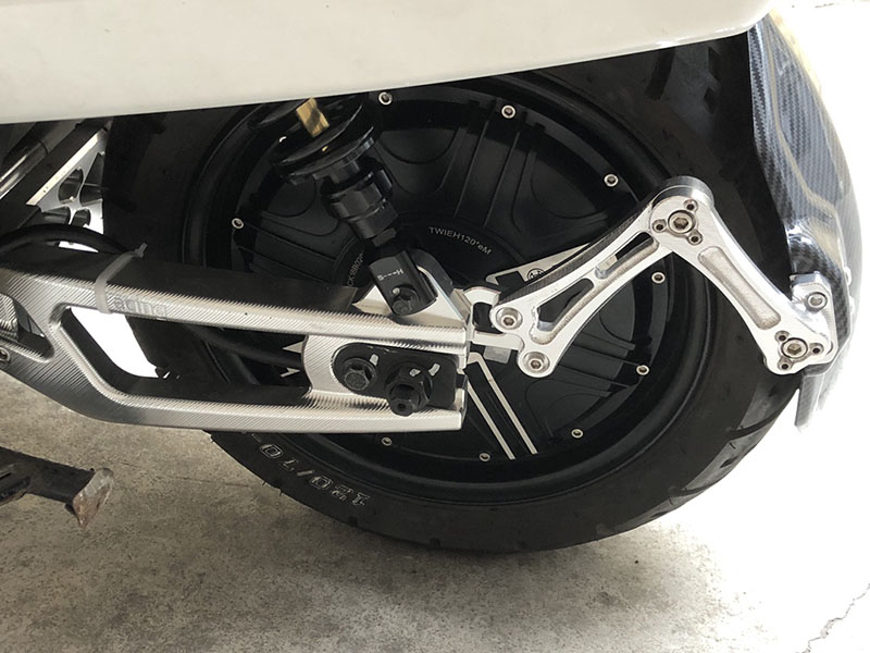 Suitable for calf n1s fender electric car modification accessories nqi/ngt carbon fiber pattern rear fender backing straight up