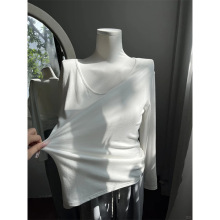 2026春季简约V领上衣宽松休闲松弛感长袖内搭打底衫女韩版白色T恤
