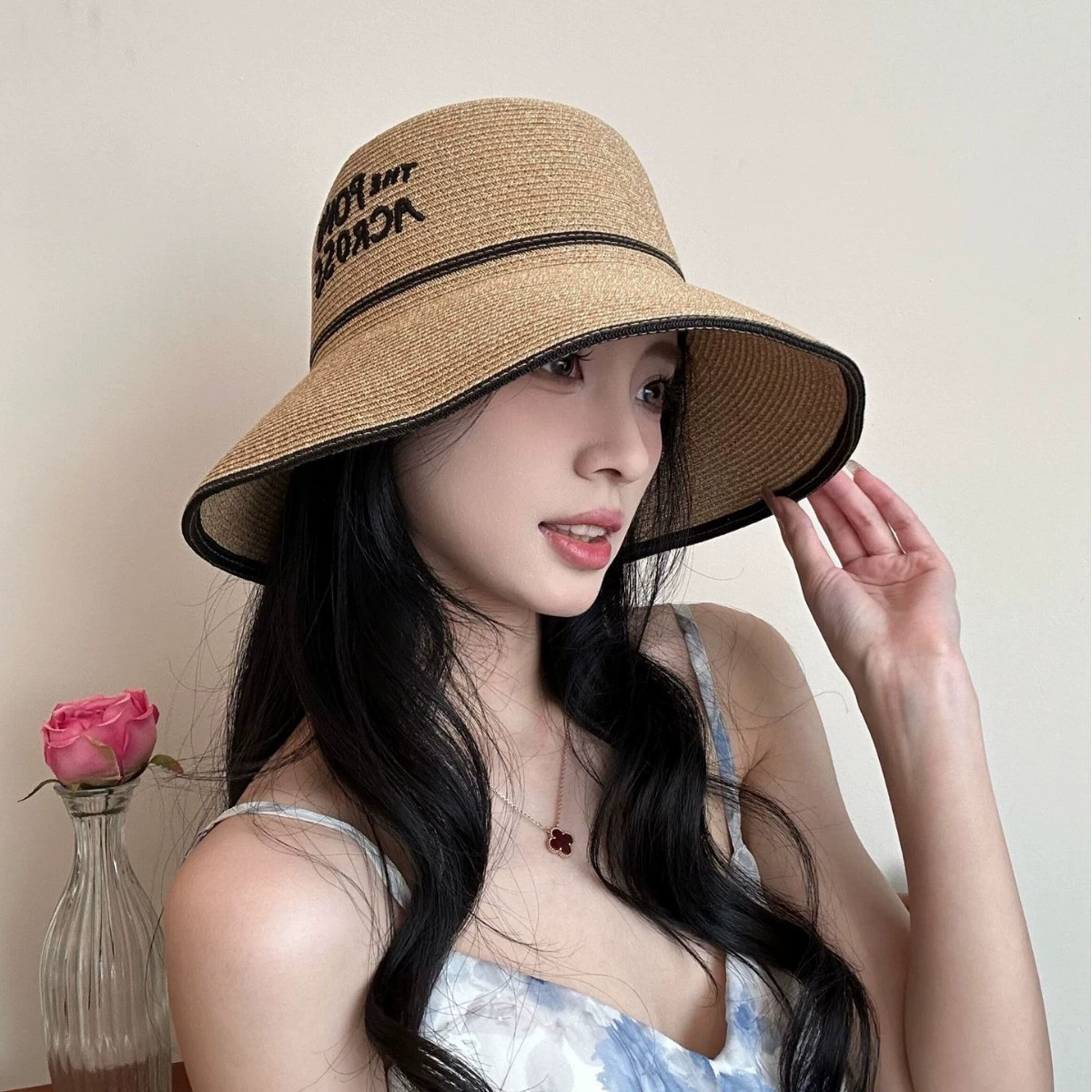 2025 new Hepburn style sun protection and sun protection straw hat for women in summer big brim fisherman hat UV protection beach hat