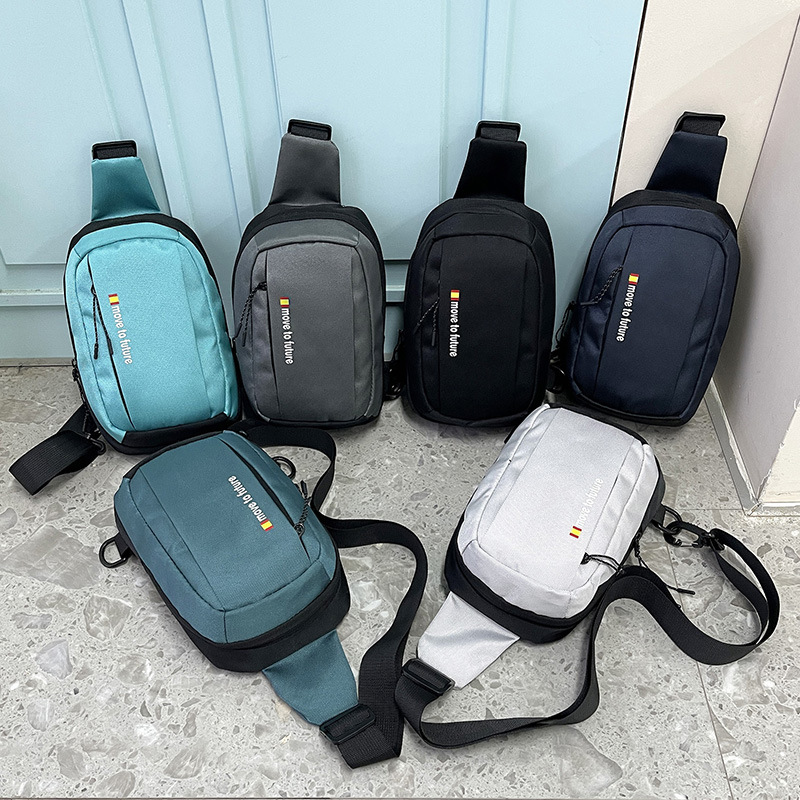 Nuevo tipo de bolso de pecho universal de estilo coreano letras de impresión de moda mochila deportiva casual universal mochila para hombres