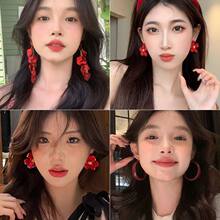 �������켸�λ������С�ڸ߼��ж���ʱ�и��������԰װٴ����Ů