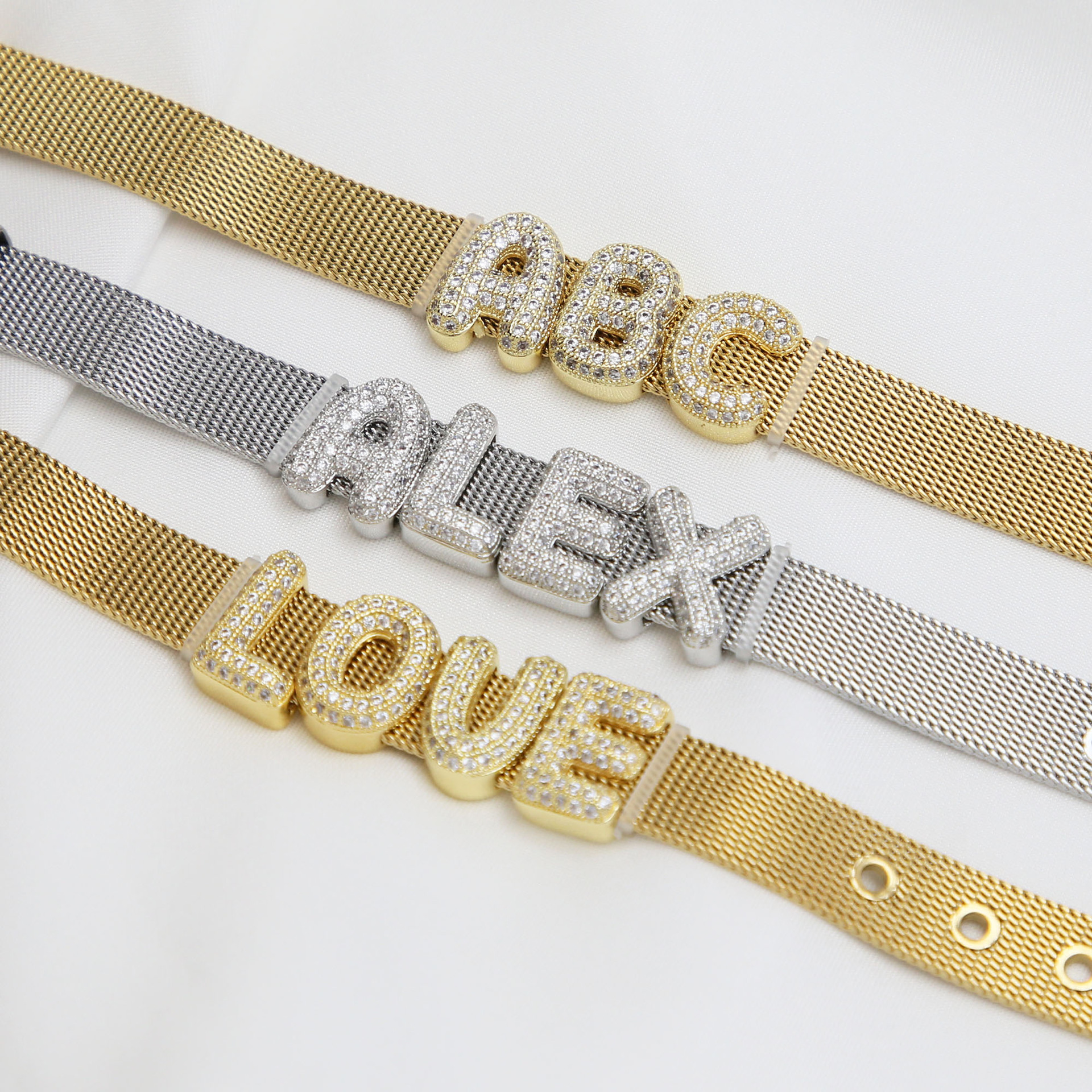 25g Weight 0.03µm Gold Plating Thickness Beads Jewelry Making Type 1 Piece 11.1*13.9mm Copper Letter DIY Jewelry Accessories Pendant