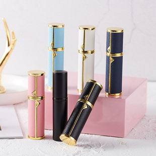 ��ˮ���bƿ�ײ����b5ml�ߙnƤ�����б�y�ͶYƷ�ɵǙCС�Ӈ��Fƿ