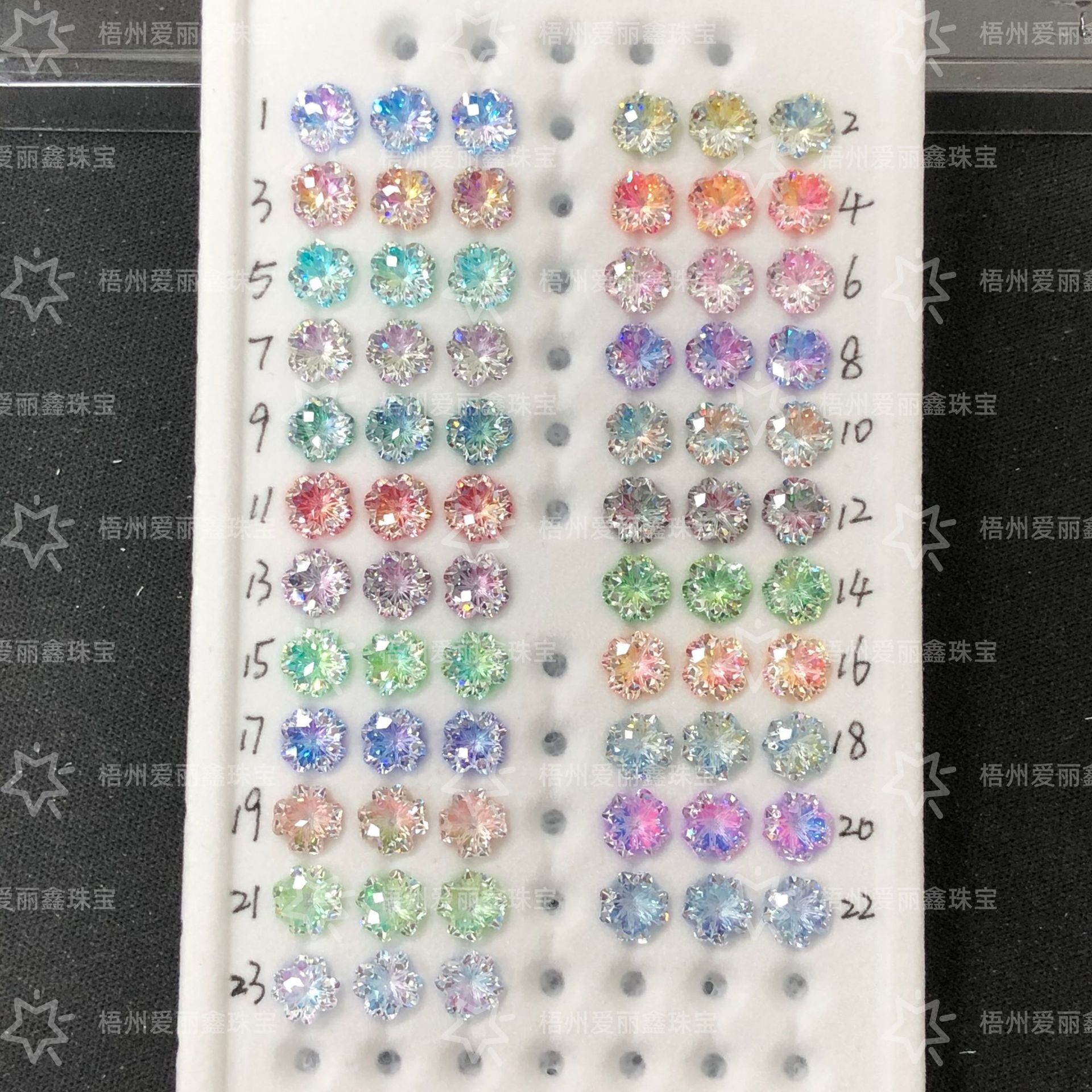 6X6 Gradient Clover-Shaped 5A Zircon Main Stone for Earrings (Loose Stone)