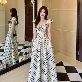 大码高级感波点连衣裙女装夏季盐系轻熟大摆裙胖遮肚子显瘦裙子