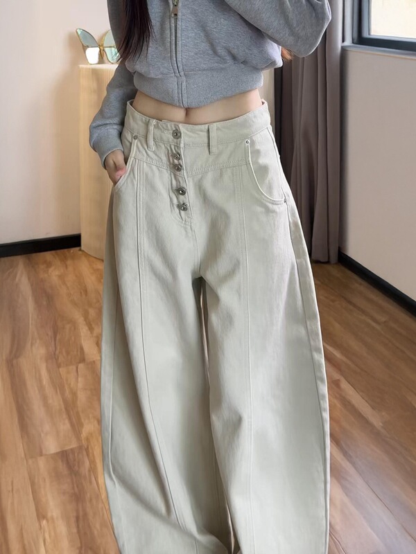 Grayish White American Retro Scimitar Jeans for Women 2026 Summer New Style Plus Size High-Waisted Loose Wide-Leg Pants