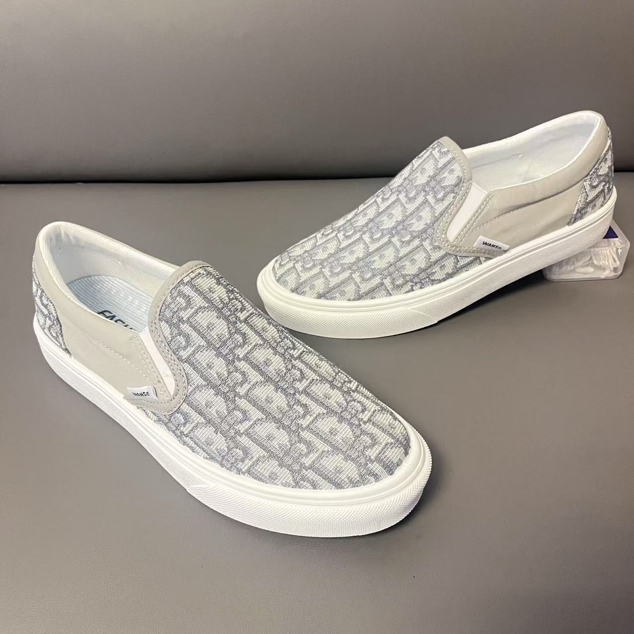 European Men's Shoes Trendy Brand Full Print Casual Shoes European Trendy High-End 2025 New Slip-On Sneakers Wholesale Factory