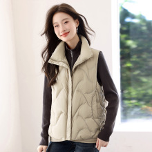 羽绒马甲女短款时尚宽松保暖背心2025秋冬新款中年妈妈白鸭绒马夹
