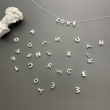 气质简约英文字母项链时尚设计感小众ins锁骨链字母吊坠情侣饰品