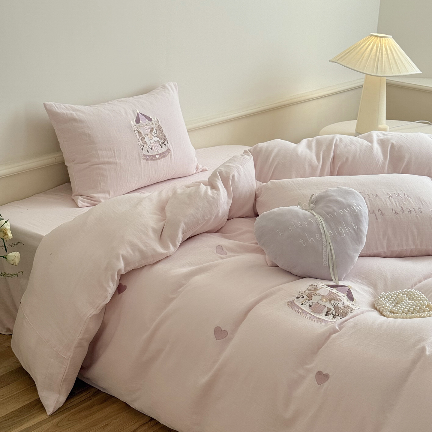 Cartoon Embroider! Autumn and Winter Cotton Wrinkled Yarn Four-Piece Set of Pure Cotton Bed Sheetss with Straps and Pillowcases Thickeneded Four-Season Bedding