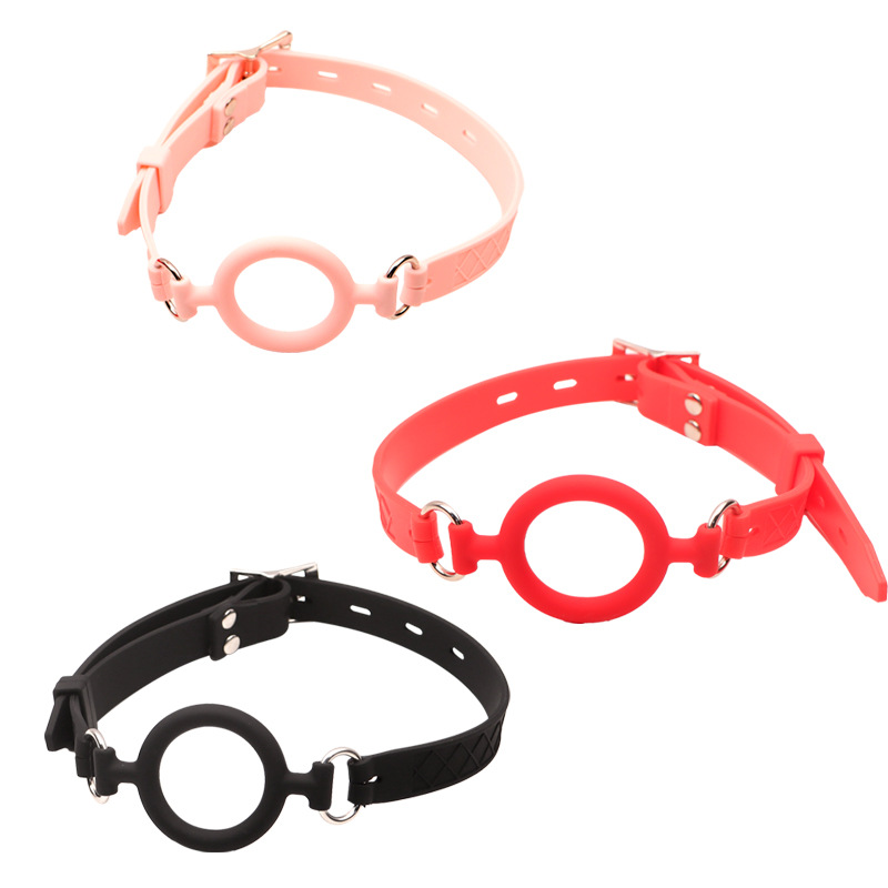 Silicone O-Ring Mouth Gag, Black Adjustable Training Prop for Adults — detail image 3