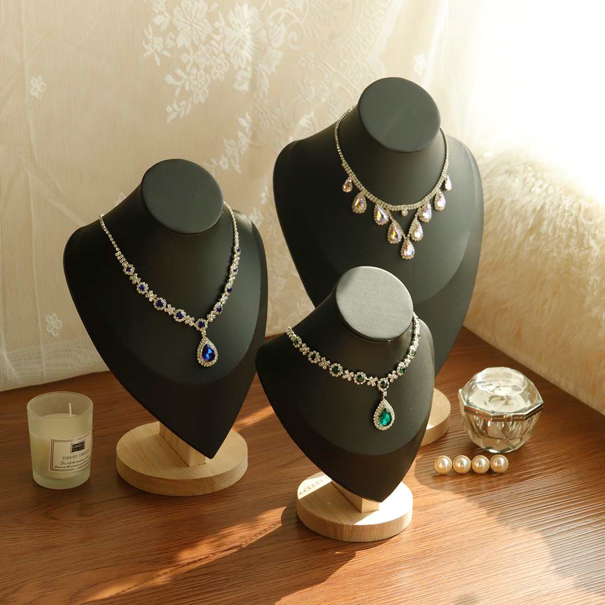 ԭľ�����Ӿ�ģ������Ʒ��������չʾ�ܵ�׹�����鱦����չʾ��