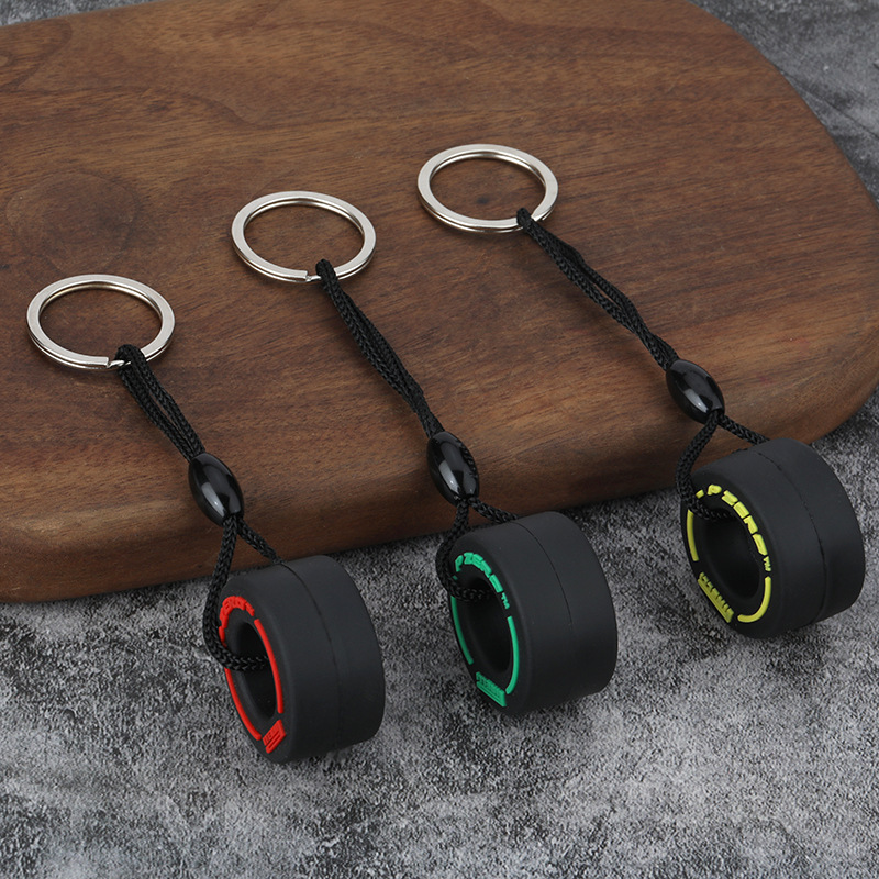Foreign trade PVC soft rubber tire key chain car decoration auto accessories gift manufacturers small gift wholesale Foreign trade PVC soft rubber tire key chain car decoration auto accessories gift manufacturers small gift wholesale