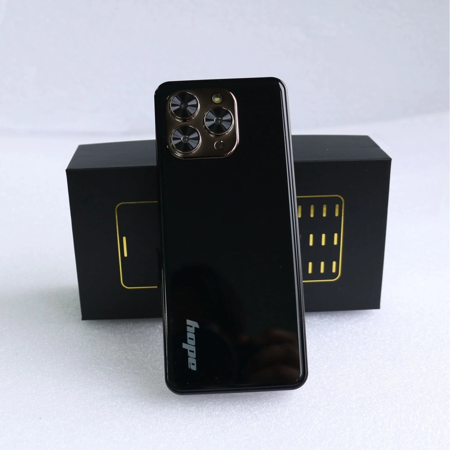 Смартфон, карты для пожилых, наука и технологии, 4G, поддержка всех сетевых стандартов, сенсорный экран, Android, Bluetooth