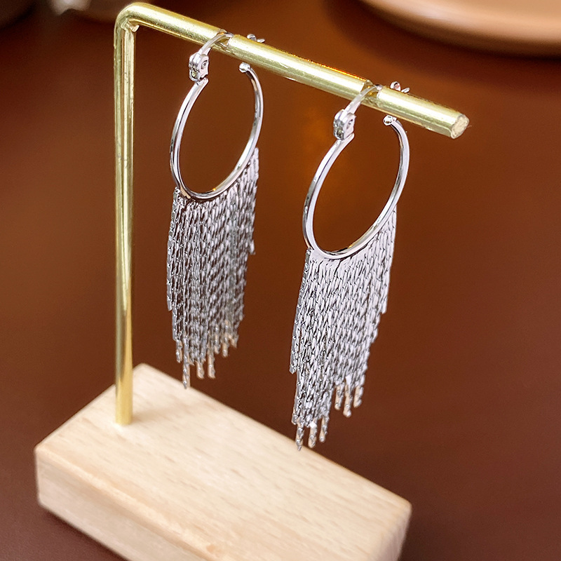 Aguja de plata diamantes geométricos aretes de perlas redondos ligeros de lujo de alta calidad pernos de orejas de estilo francés temperamento femenino orejas de nicho mayorista image 52