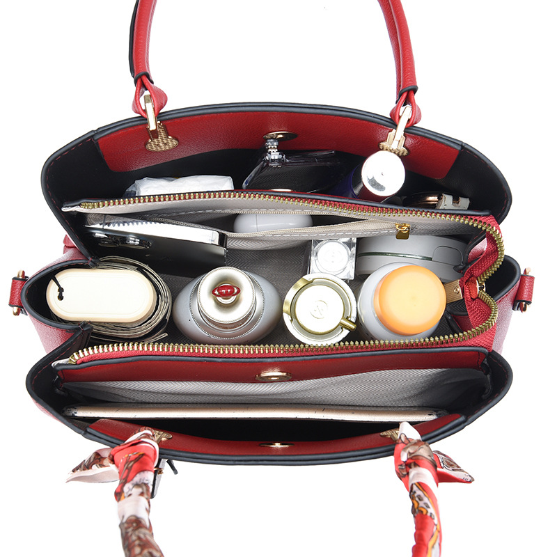 Mom's Women's 2023 Neue leichte Luxus-Handtasche mit elegantem und luxuriösem Gefühl, Umhängetasche mit großer Kapazität und einer Schulter,_voghion.com