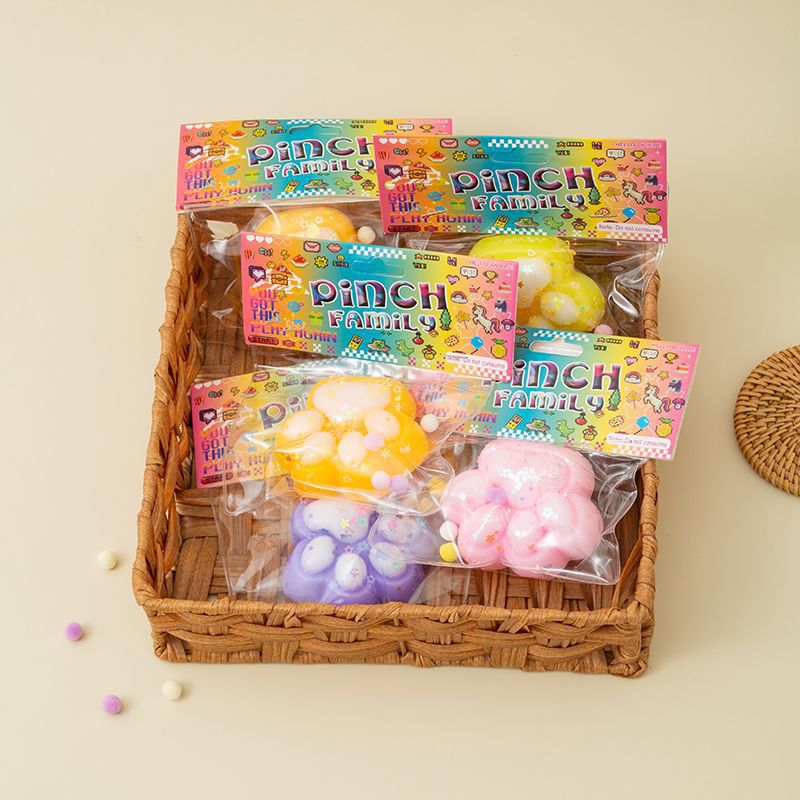 Douyin es el mismo gato grande con garras amasando bolsas pegajosas súper blandas, versión avanzada de estudiantes de alto valor facial para descomprimir juguetes de ventilación.