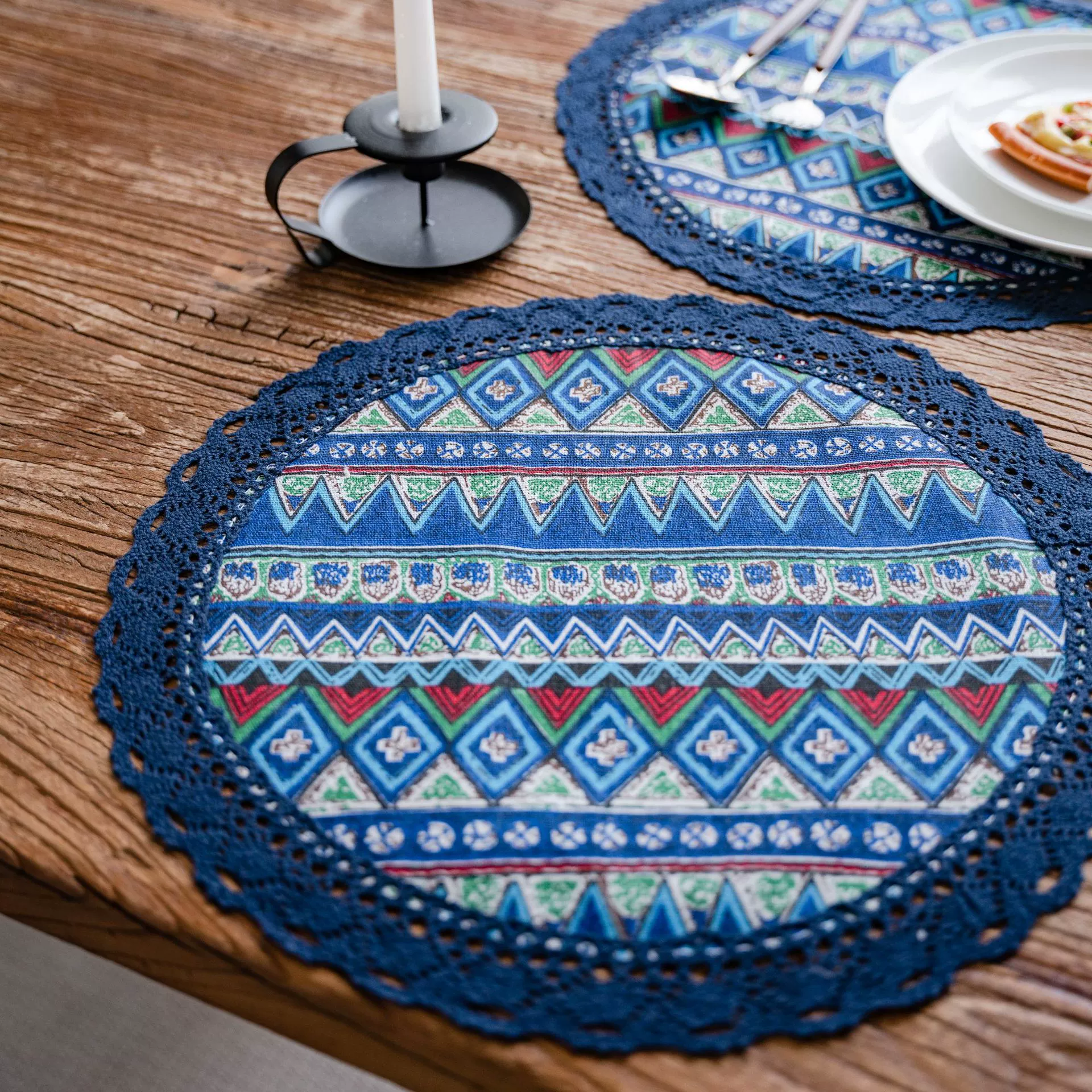 Placemat single-layer decorative lace, round and rectangular, 30/38 cm options, geometric prints