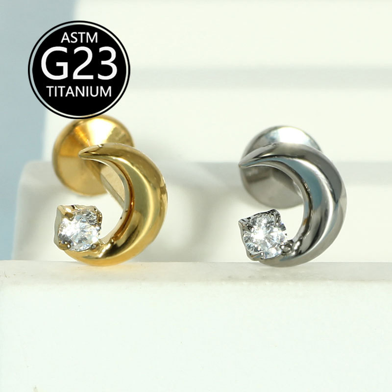 Silver pointed spike labret stud material detail