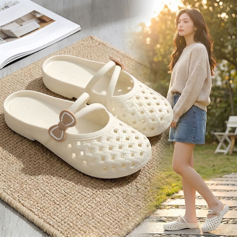 New flat-soled non-slip closed-toe slippers for middle-aged mothers, faux leather flat-soled perforated slippers for women to wear outside