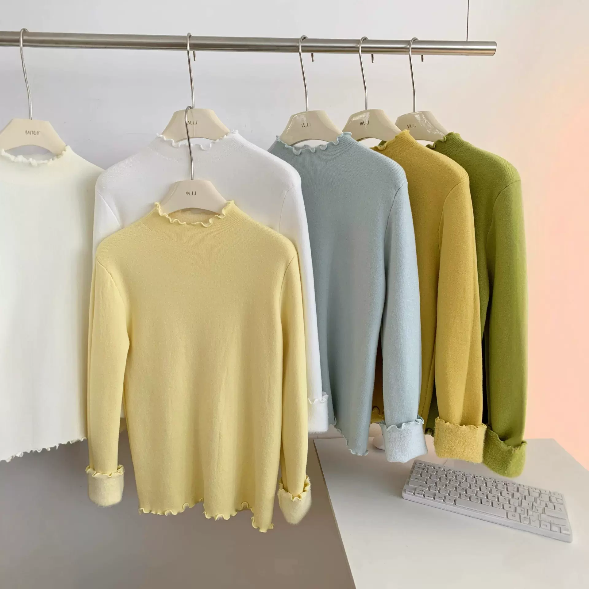 一体绒加厚打底衫女秋冬季边内搭保暖上衣针织毛衣