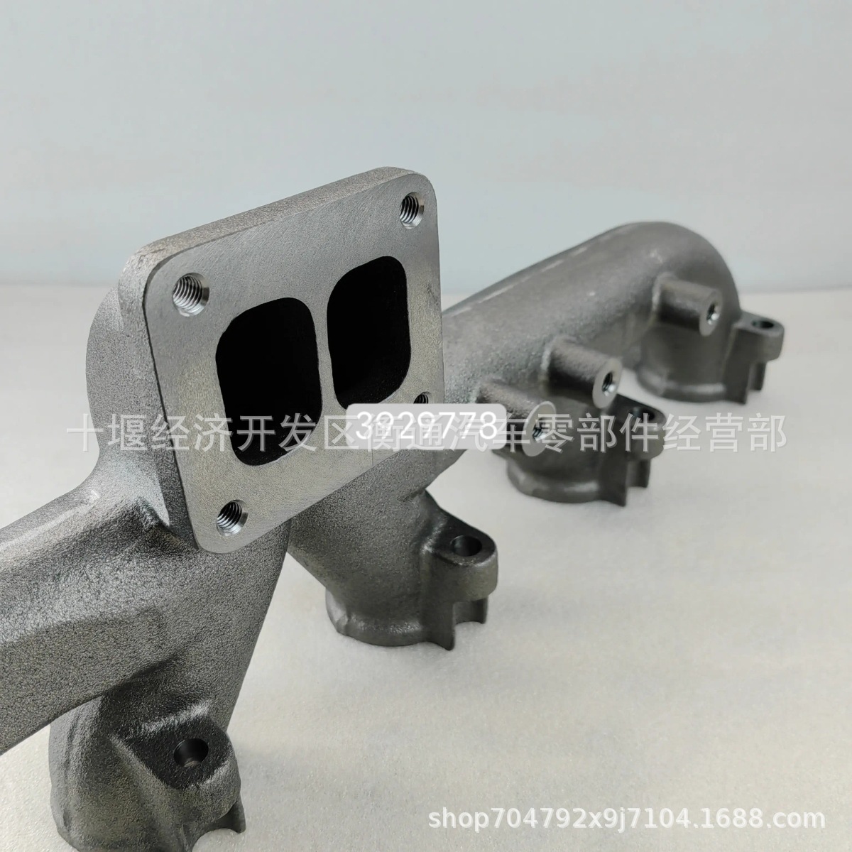 Cummins 6Ct8.3 Passenger Car Exhaust Manifold 3929778