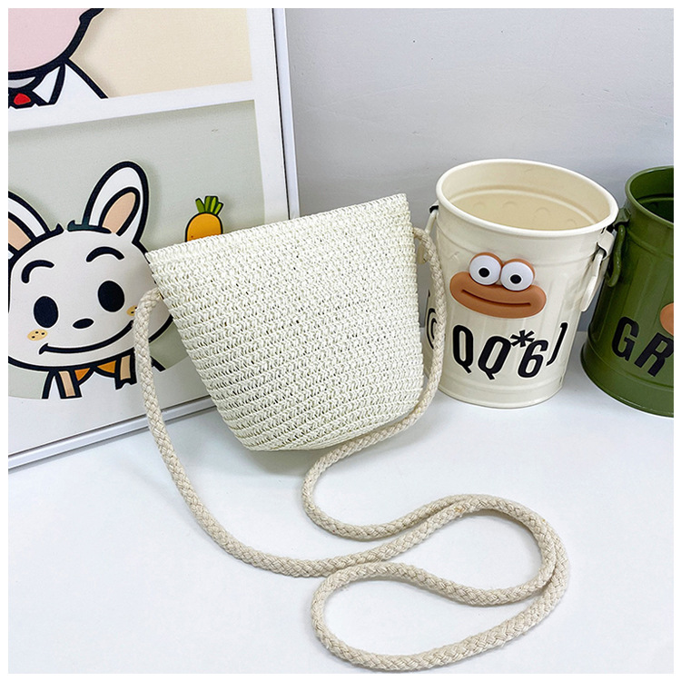 Japanese-style cute cartoon flower small bags, children's straw woven bags, mini crossbody bags, beach play zipper bags, single-shoulder bags undefined