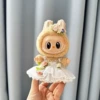 White head flower wedding dress