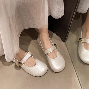 ƽ�׆�ЬŮ2025���¿���ȹ��ܛ�׶���Ь��ʽһ�֎�ŮЬ�yɫСƤЬ