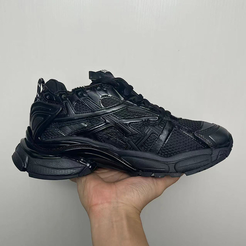 Balenciaga Runner Low Black