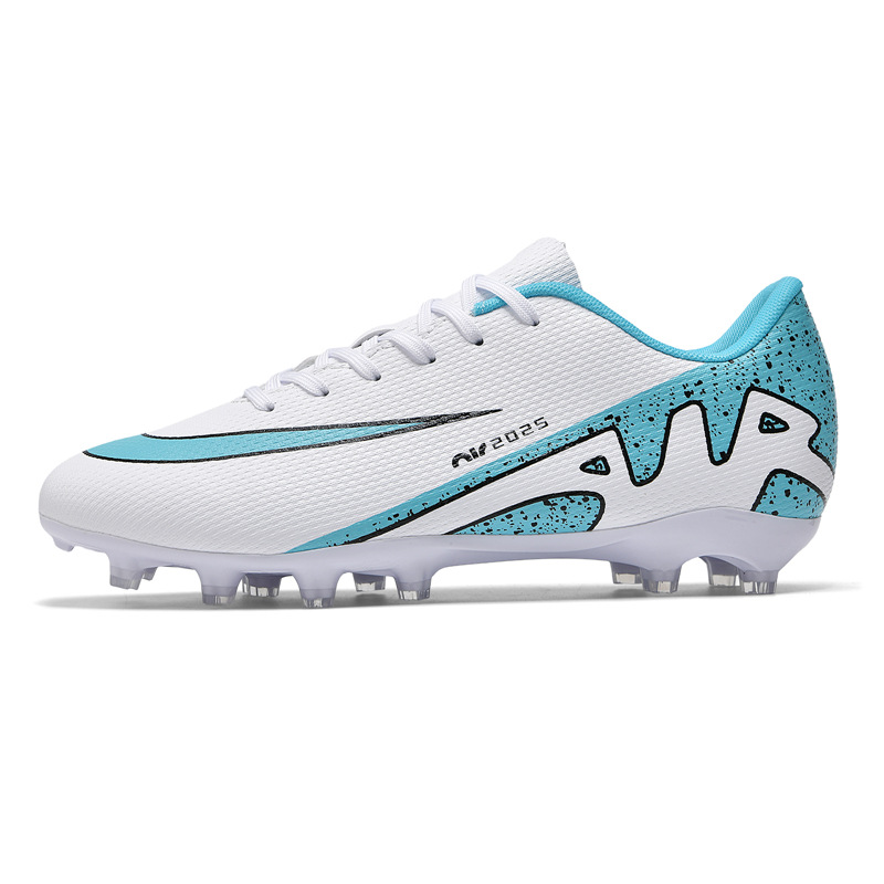 Zapatos de fútbol transfronterizos de baja altura, zapatos de fútbol anti-deslizante para hombres y mujeres zapatos de entrenamiento de fútbol al por mayor