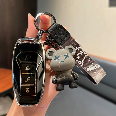 Dedicated 2022 models of BYD Dolphin key case Han Song plus Tang dmi Qin pro yuan e2 female car shell buckle bag mx (Car key bag) - byd-f-smart-4-key-single-shell-black-gray-violent-bear-pendant