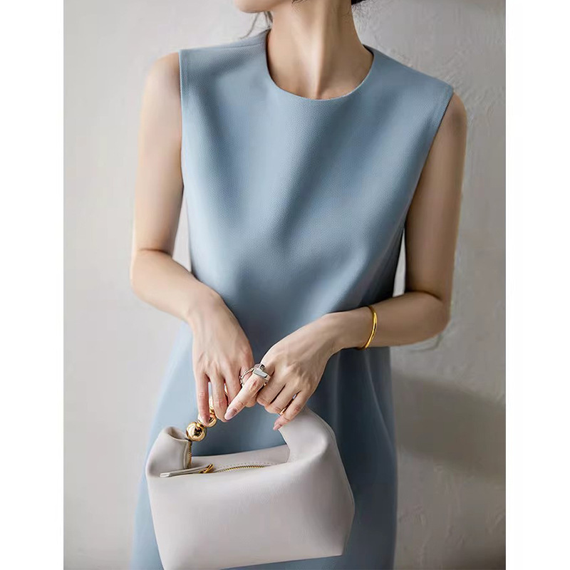 Spot factory wholesale just right temperament pole J sense! Crewneck Sleeveless BAI Acetic Acid Dress