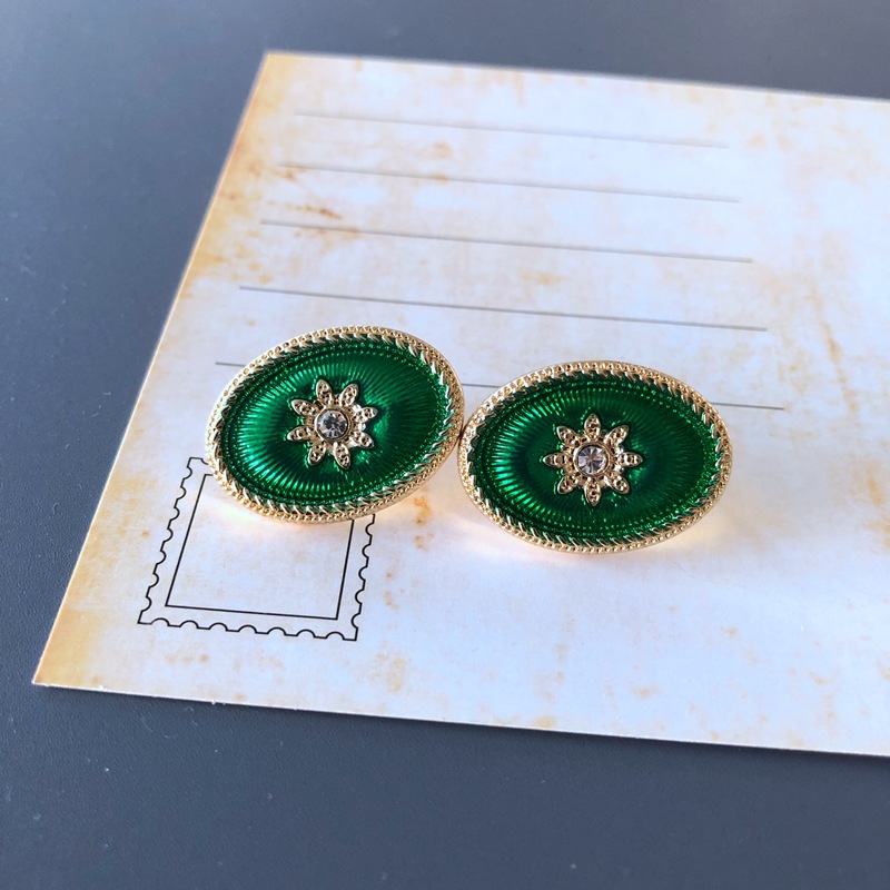 Nihaojewelry Jewelry Wholesale Green Series Enamel Drip Glaze Geometric Stud Earrings display picture 13