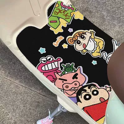 Pad Mud Scraping and Dust Removal – Electric vehicle foot mat - angry-little-pig-holding-arms-3050cm-silk-circle-default-rectangle-needs-to-be-cut-by-yourself