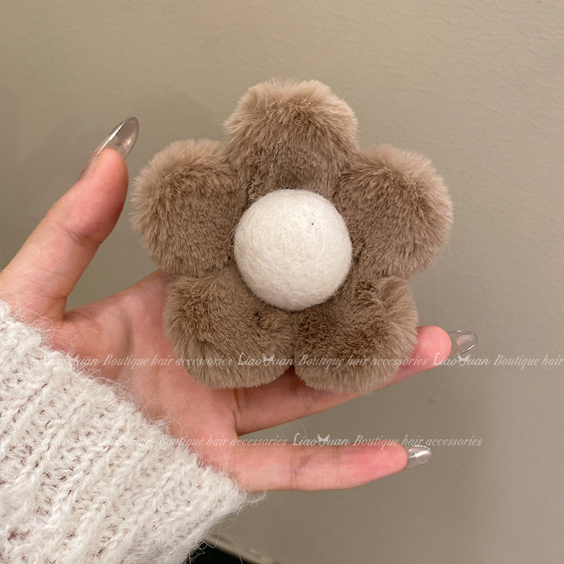 SKU图_深咖色毛绒花朵发夹9cm