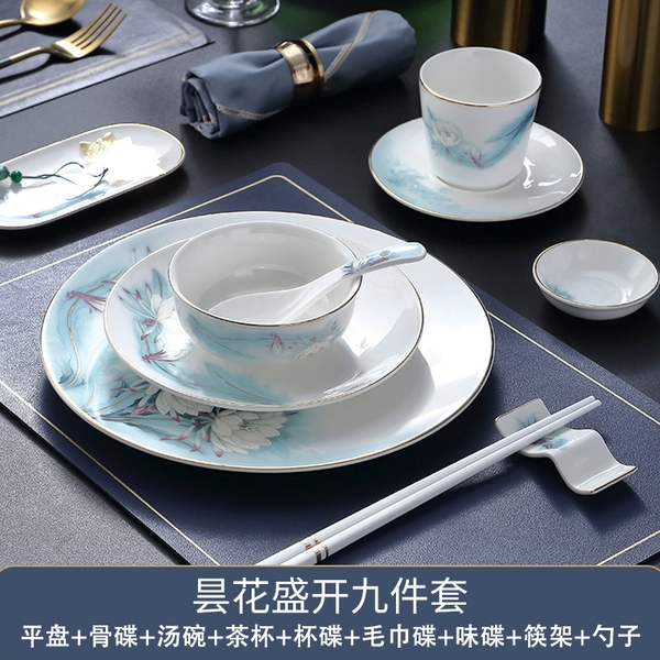 【Strong Bone Porcelain】Epiphyllum blooms nine-piece set