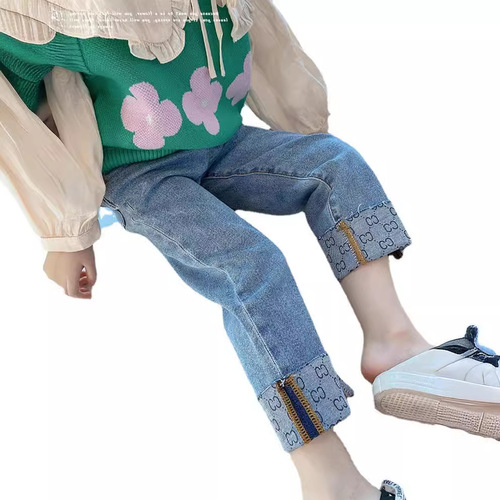 Children's clothing for girls, autumn collection 2024, new denim pants, children's spring and autumn pants, casual pants for outerwear, stylish autumn.