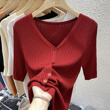 夏季新款2024冰丝针织短袖开衫T恤女薄款设计感v领红色简约上衣女