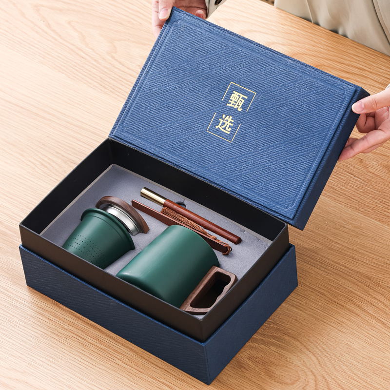 Filtro de taza de cerámica de té con taza de cápsula de té marcadores bolsas de regalo logotipo tallado