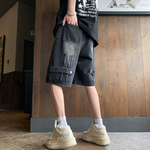 Vintage American-style denim shorts for men, summer design, niche five-pocket pants, trendy streetwear brand fashion high-street pants.