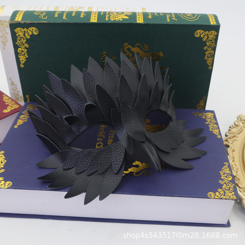 Halloween transfronterizo nueva máscara de plumas de boca de pájaro mitad cara cosplay accesorios de vestuario máscara de baile de maquillaje mujer
