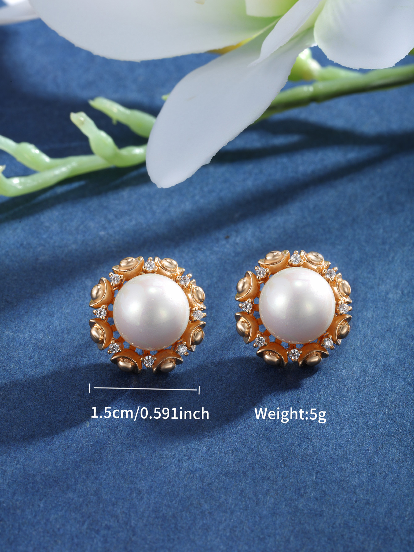 Xuping joyas de estilo francés blanco imitación de flores de perlas pendientes de diseño retro pernos de orejas de alta calidad europea y americana para mujeres