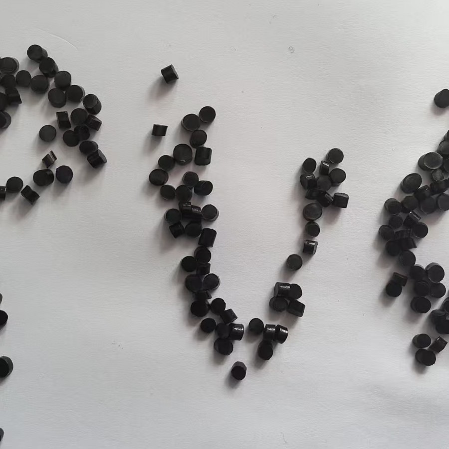 pvc黑色注塑颗粒 聚氯颗粒PVC水管颗粒PVC挤出颗粒PVC软质颗粒