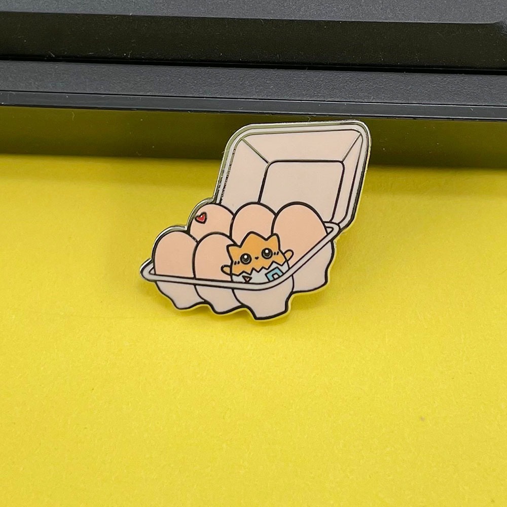 Cute Elf Egg Holder Enamel Pin Unique Design Badge Game Daily Fun Mix-and-Match Backpack Accessory