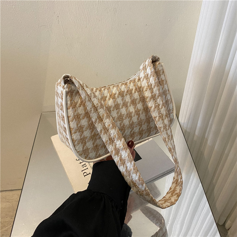 Women's Small Canvas Houndstooth Fashion Square Zipper Underarm Bag display picture 4