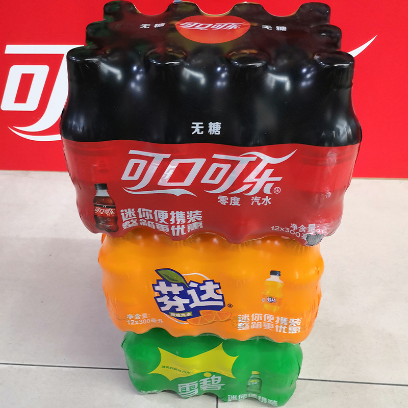 Película de embalaje de PE de piso de madera Película de una sola capa Película Termocontraíble de PE Película Termocontraíble estenopeica Fuente de la fábrica